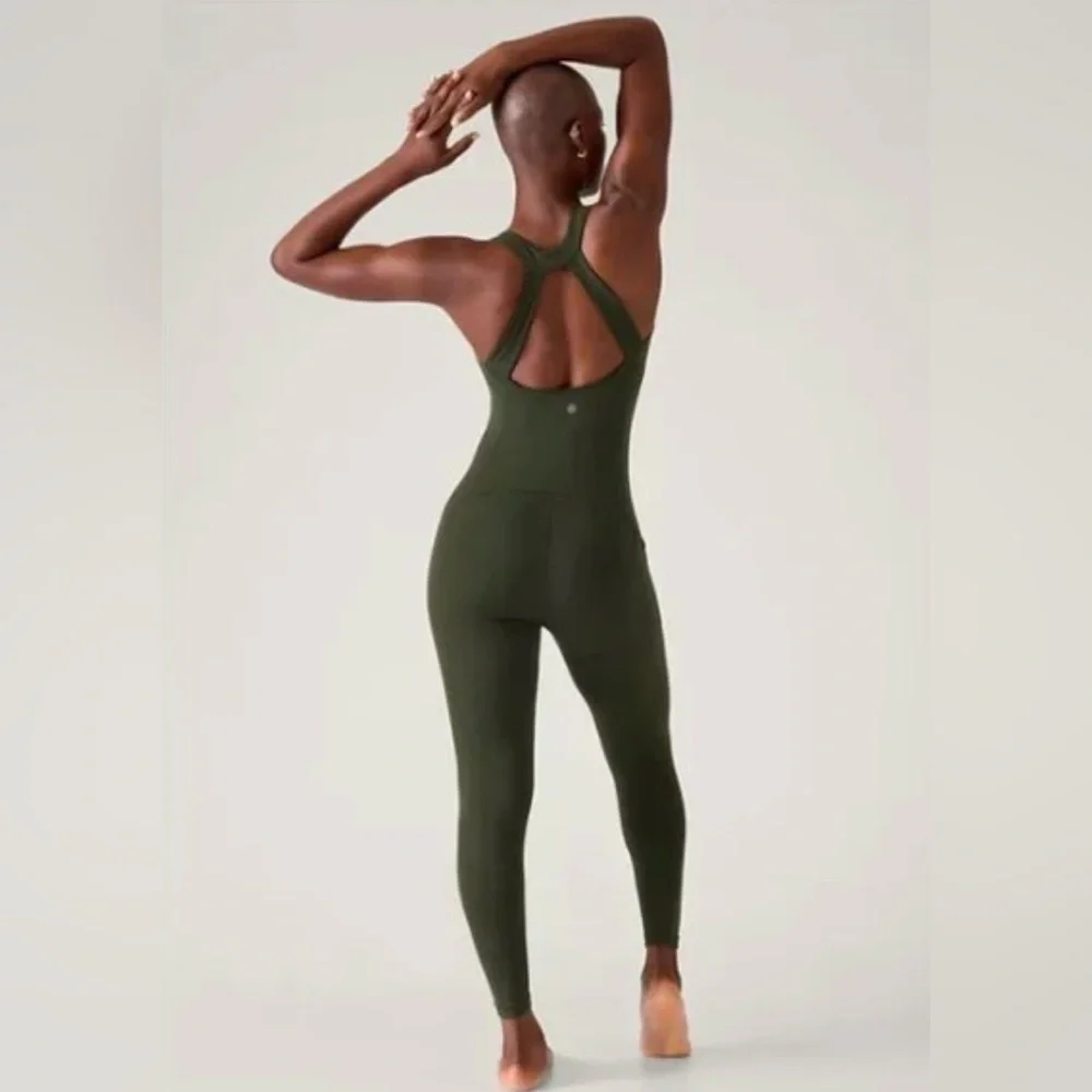 NWT Athleta Transcend Aspen Olive Bodysuit Size XS